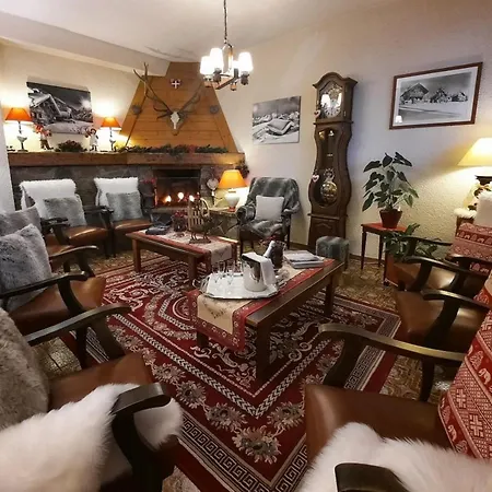 Les Triolets Hotel